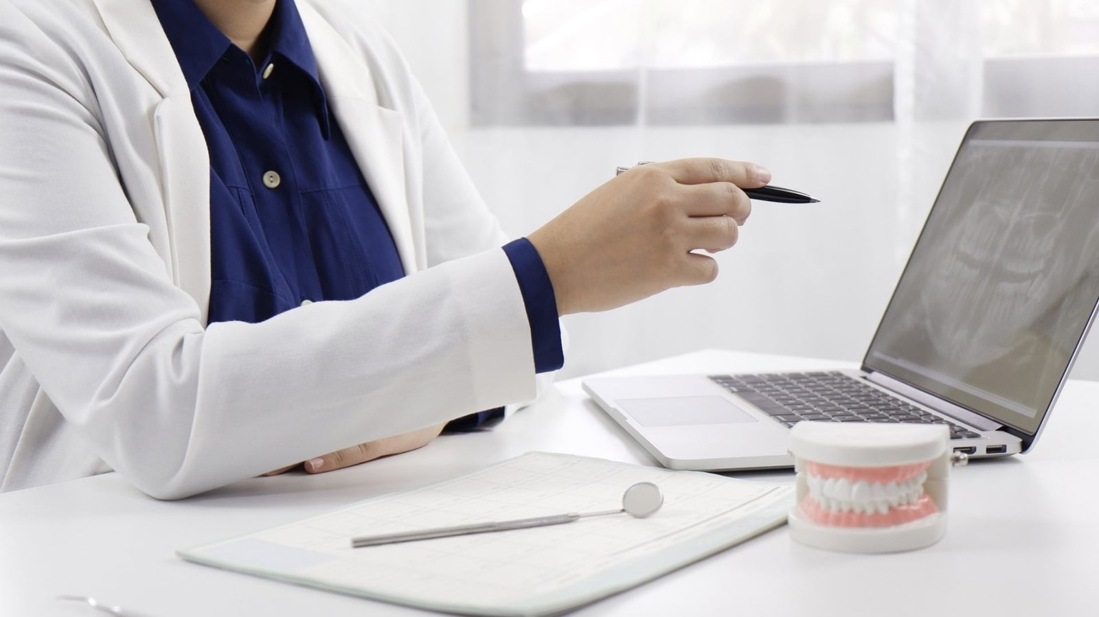 Saiba como dentistas estão ganhando dinheiro com marketing digital!